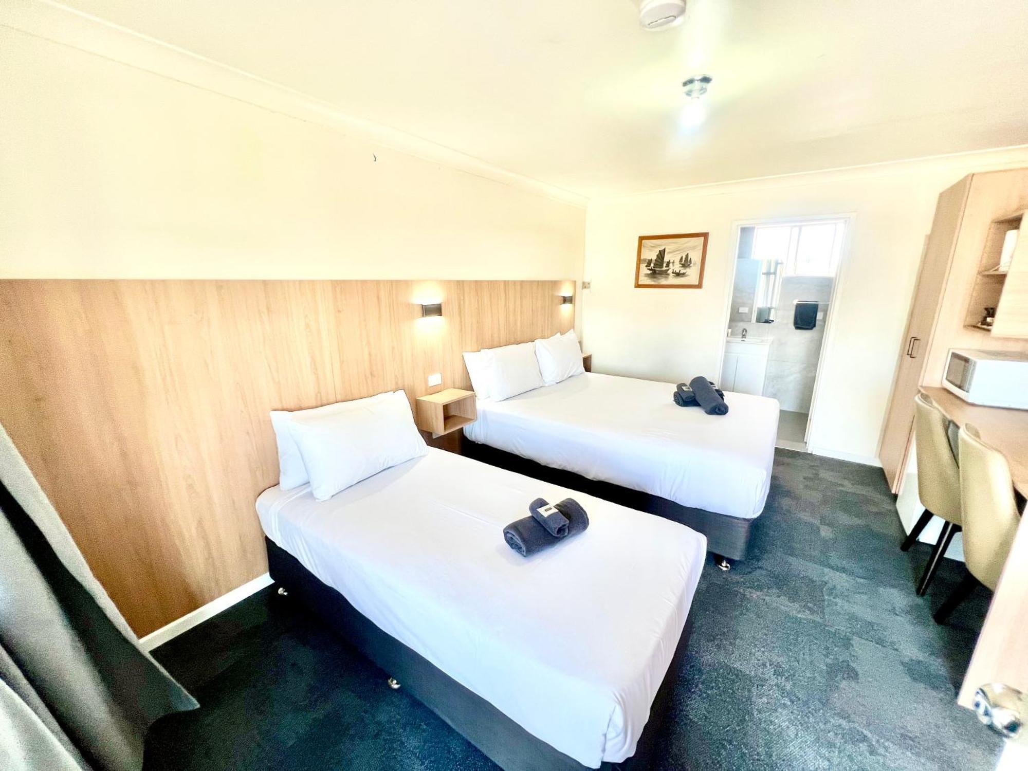 Adrian Motel Forbes Extérieur photo